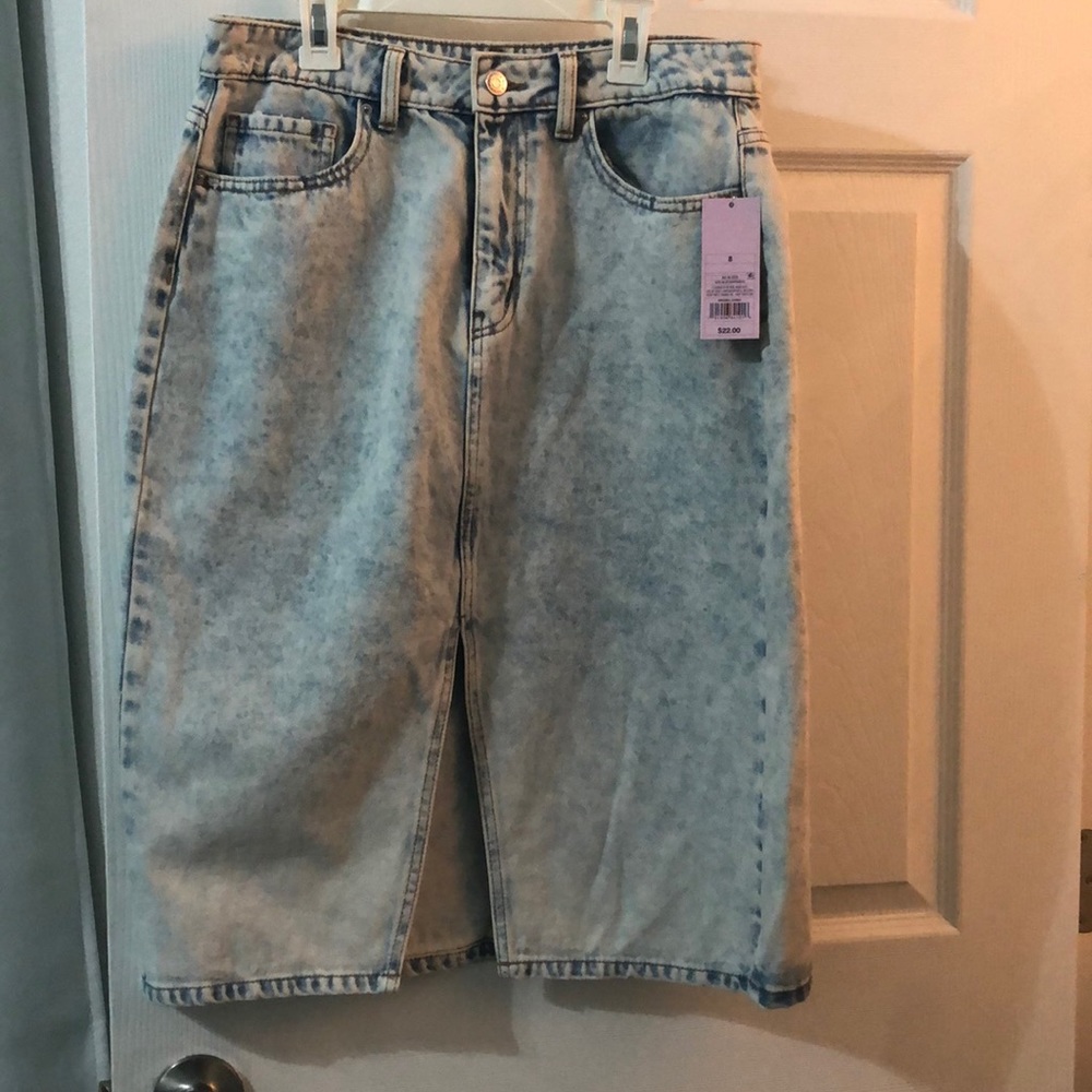 Denim skirt